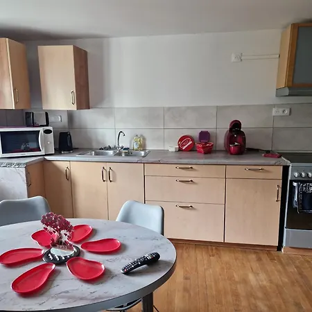 Les Sens Ciel Sejour Cocooning Pour Deux Avec Ambiance Romantique 아파트 *